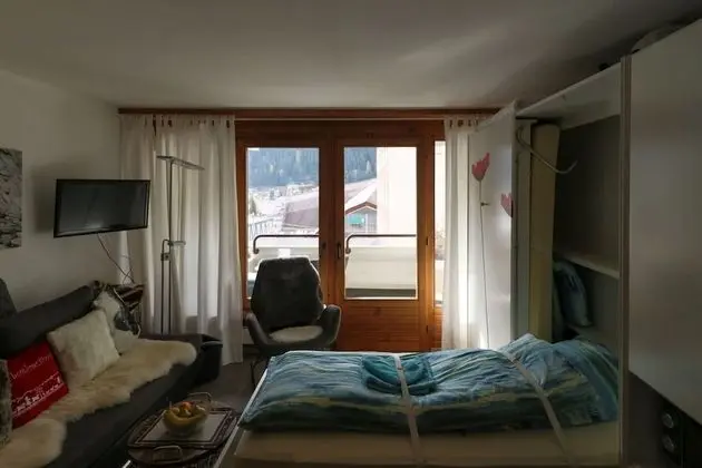 Studio 303 Gueven (Cleaning Fee 70 CHF)