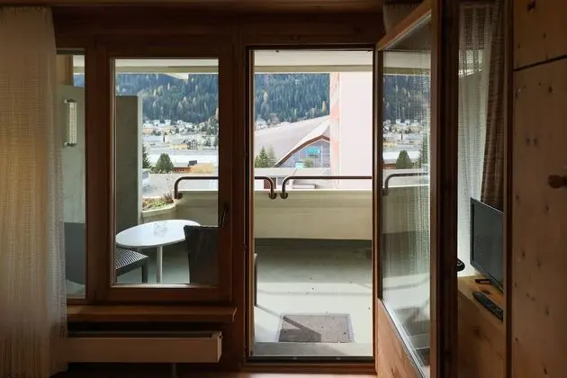 Studio 303 Gueven (Cleaning Fee 70 CHF)