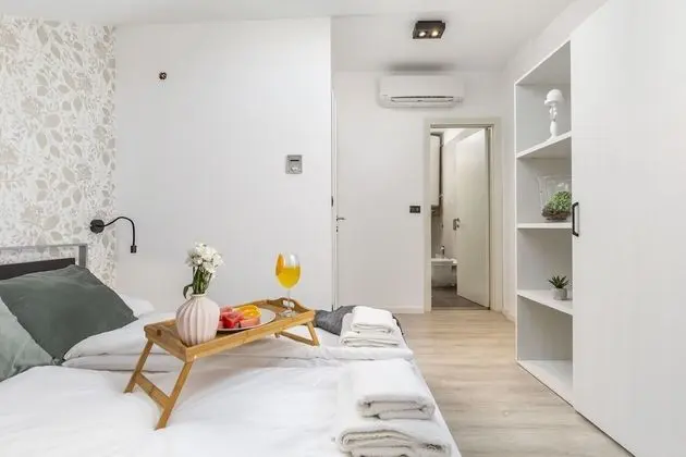 Tek Büyük Yataklı Oda (1)