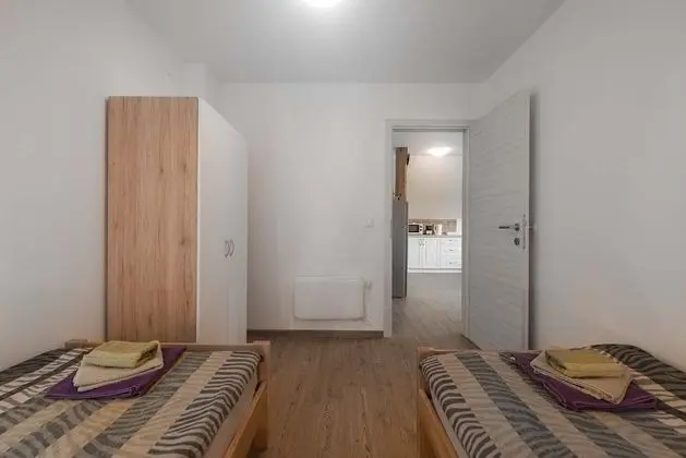 Apart Daire, Bahçe Manzaralı