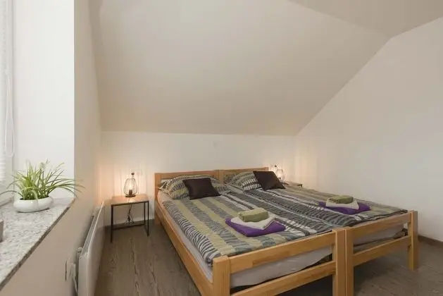 Apart Daire, Bahçe Manzaralı
