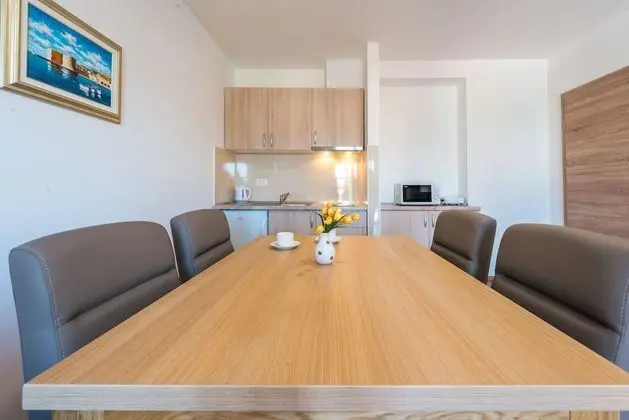 A3 - Premium Apartment, Sea View