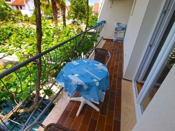 Apart Daire, 1 Yatak Odası (1099/9466)