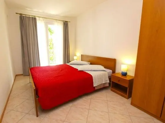 Apart Daire, 1 Yatak Odası (1099/9469)