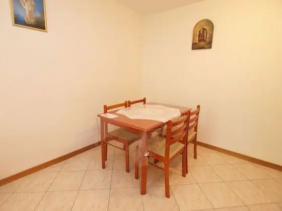 Apart Daire, 1 Yatak Odası (1099/9469)