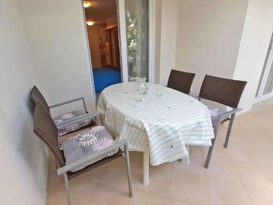 Apart Daire, 1 Yatak Odası (1099/9469)