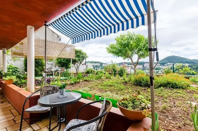 Tek Kişilik Oda (Single Room with Terrace and Sea View)