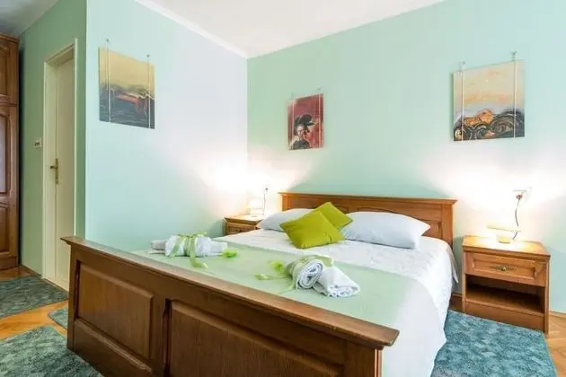 Tek Büyük Yataklı Oda, Teras