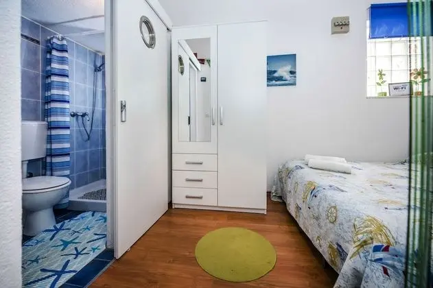 Basic Apart Daire, Veranda