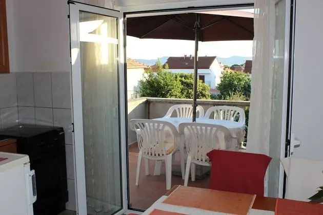 Economy Apart Daire, Teras, Bahçeli