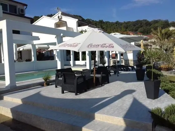 Oda, 1 Yatak Odası, Sigara İçilebilir, Veranda