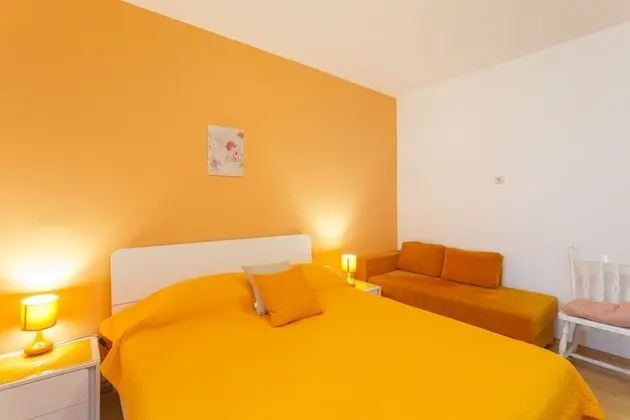 Economy Tek Büyük Yataklı Oda (3)