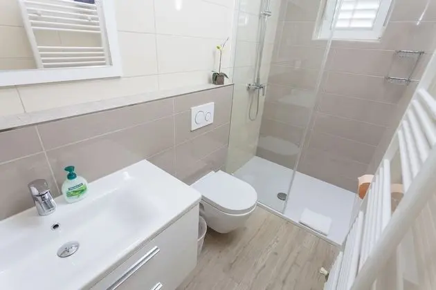 Tek Büyük Yataklı Oda, Balkon (1)