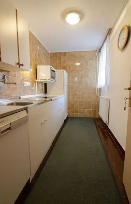 Classic Apart Daire, Bahçe Manzaralı