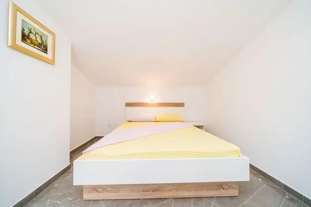 Basic Tek Büyük Yataklı Oda, Balkon, Bahçe Manzaralı