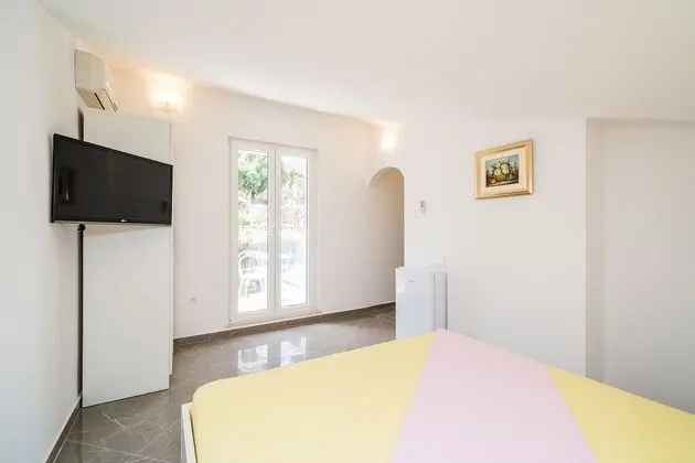 Basic Tek Büyük Yataklı Oda, Balkon, Bahçe Manzaralı