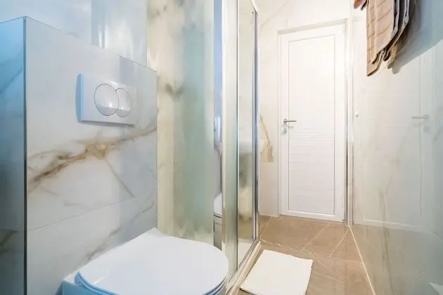 Basic Tek Büyük Yataklı Oda, Balkon, Bahçe Manzaralı