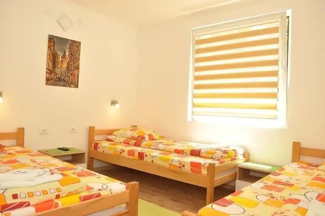 Standard Üç Kişilik Oda