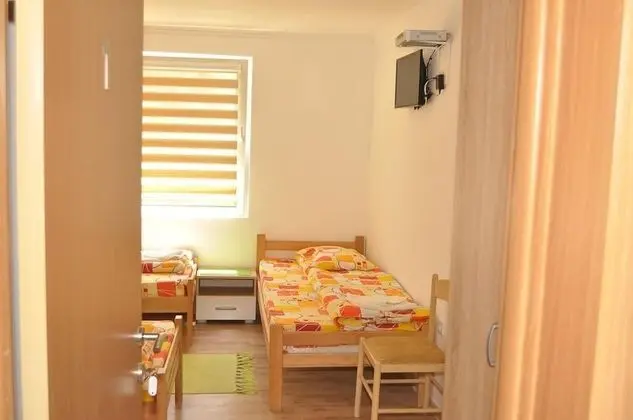 Standard Üç Kişilik Oda