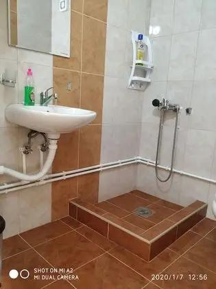 Üç Kişilik Oda, Dağ Manzaralı