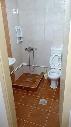 Üç Kişilik Oda, Dağ Manzaralı
