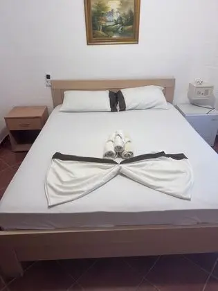 Tek Büyük Yataklı Oda, Kısmi Deniz Manzaralı