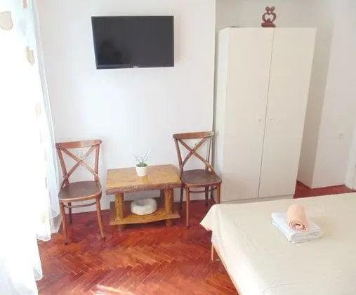 Tek Büyük Yataklı Oda, Bahçe Manzaralı