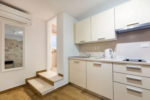 Deluxe Apart Daire, Balkon