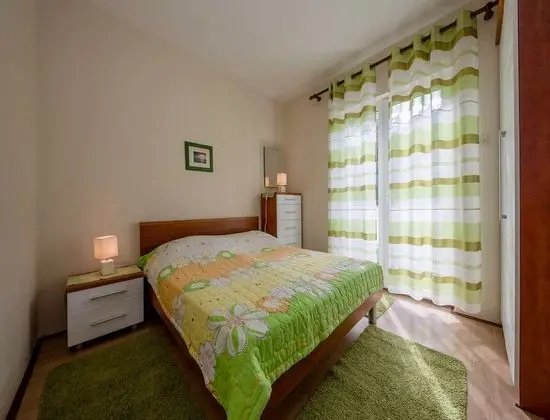Tek Büyük Yataklı Oda (Double Room with Balcony)