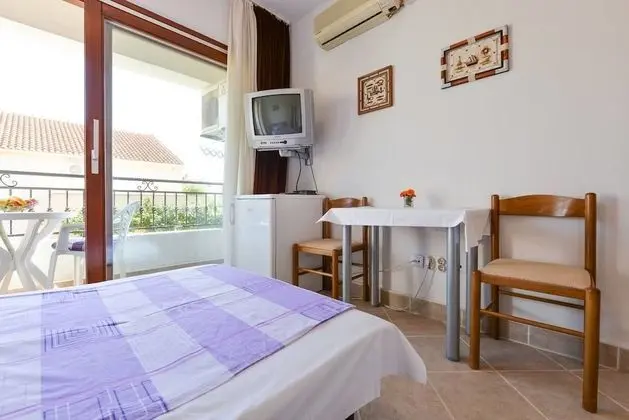 Tek Kişilik Oda, Balkon
