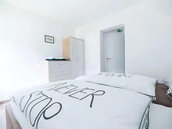 Deluxe Tek Büyük Yataklı Oda, Banyolu/Duşlu, Dağ Manzaralı (Soba Ozebnik in Pihavec)