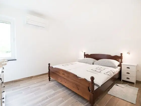 Deluxe Tek Büyük Yataklı Oda, Banyolu/Duşlu, Dağ Manzaralı (Soba Ozebnik in Pihavec)