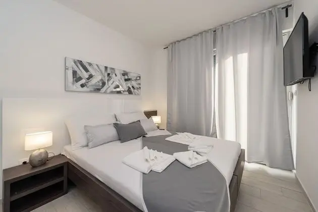 Tek Büyük Yataklı Oda, Balkon