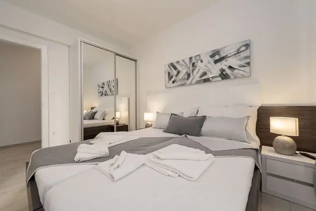 Tek Büyük Yataklı Oda, Balkon