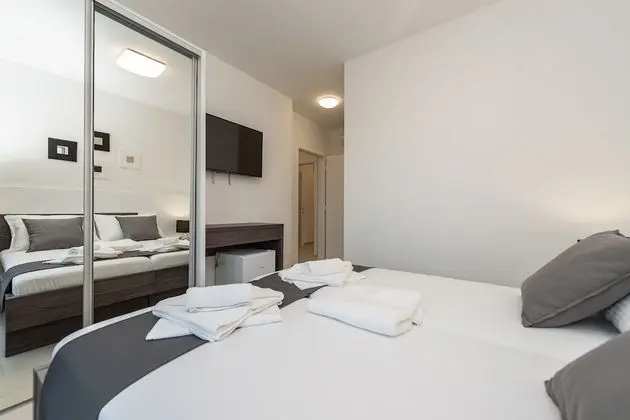 Tek Büyük Yataklı Oda, Balkon