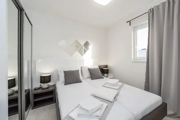 Tek Büyük Yataklı Oda, Balkon