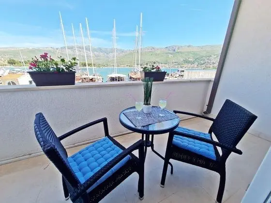 Tek Büyük Yataklı Oda, Balkon, Deniz Manzaralı