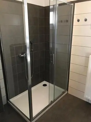 Tek Büyük Yataklı Oda (1)