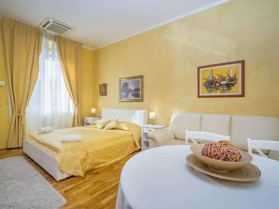 Stüdyo, 1 Çift Kişilik Yatak ve Çekyat