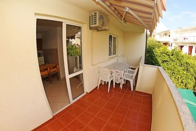 Apart Daire, 1 Yatak Odası, Bahçe Manzaralı