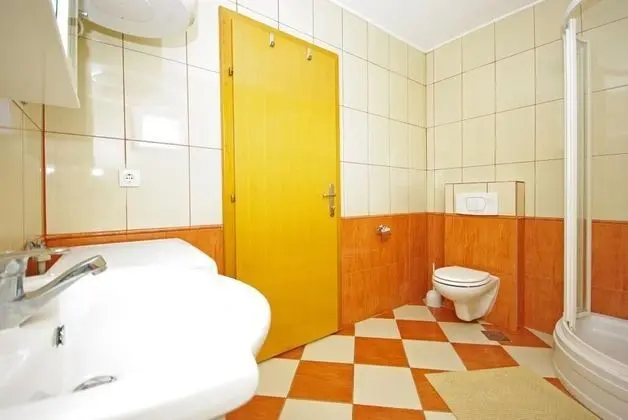 Apart Daire (2-Bedroom Apt with Terrace n Sea View)