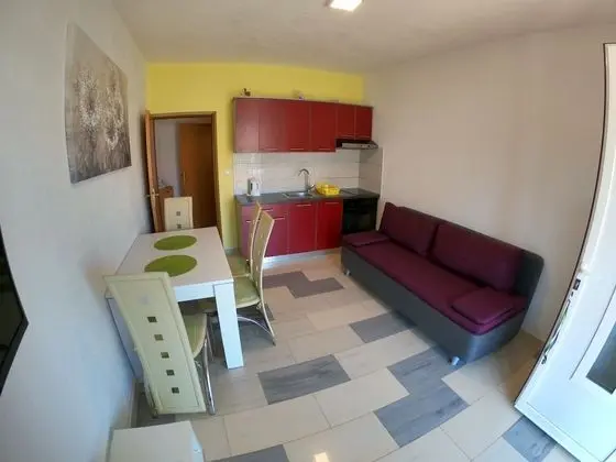Classic Apart Daire, 1 Büyük (Queen) Boy Yatak ve Çekyat