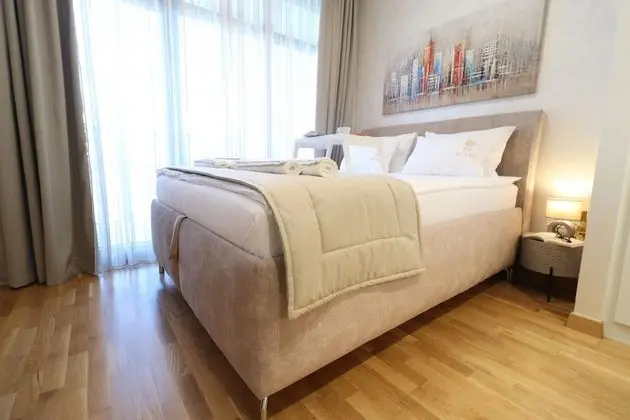 Deluxe Stüdyo
