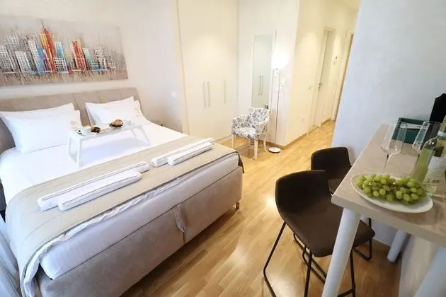 Deluxe Stüdyo