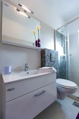 Apart Daire, 1 Yatak Odası, Havuz Manzaralı