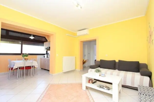 Apart Daire, 2 Yatak Odası, Balkon