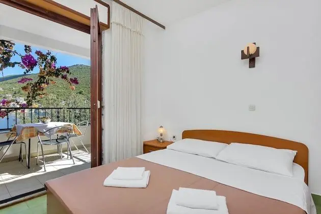 Stüdyo, Deniz Manzaralı