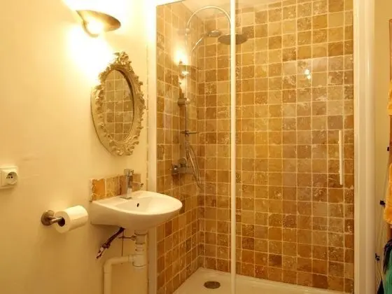 Premium Apart Daire, Banyolu/Duşlu (Bresson)