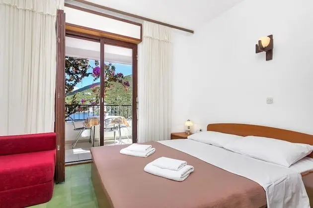 Stüdyo, Deniz Manzaralı