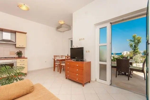 Apart Daire, Deniz Manzaralı